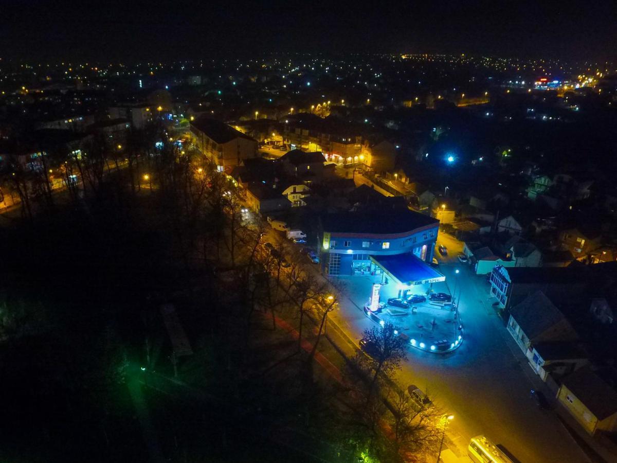 Motel Gas-Petrol Brčko エクステリア 写真